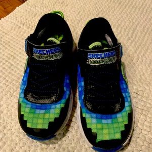 Kids Scetcher Mindcraft shoes in good condition